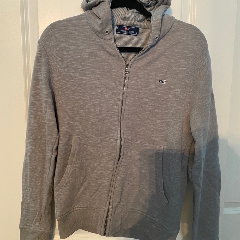 Vineyard Vines light grey full zip hoody.